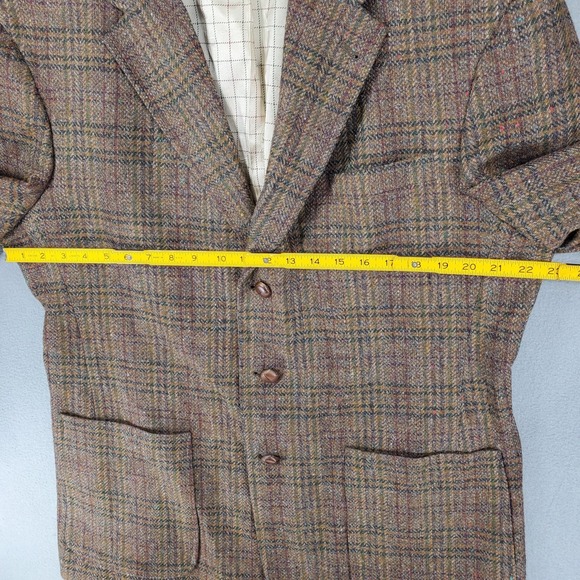 VIntage Tommy Hilfiger Blazer Mens 42R Brown Plaid Tweed Wool 3‎ Button Heritage - Picture 7 of 9